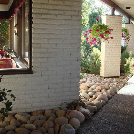 Eckeroe Hotell & Restaurang Εξωτερικό φωτογραφία